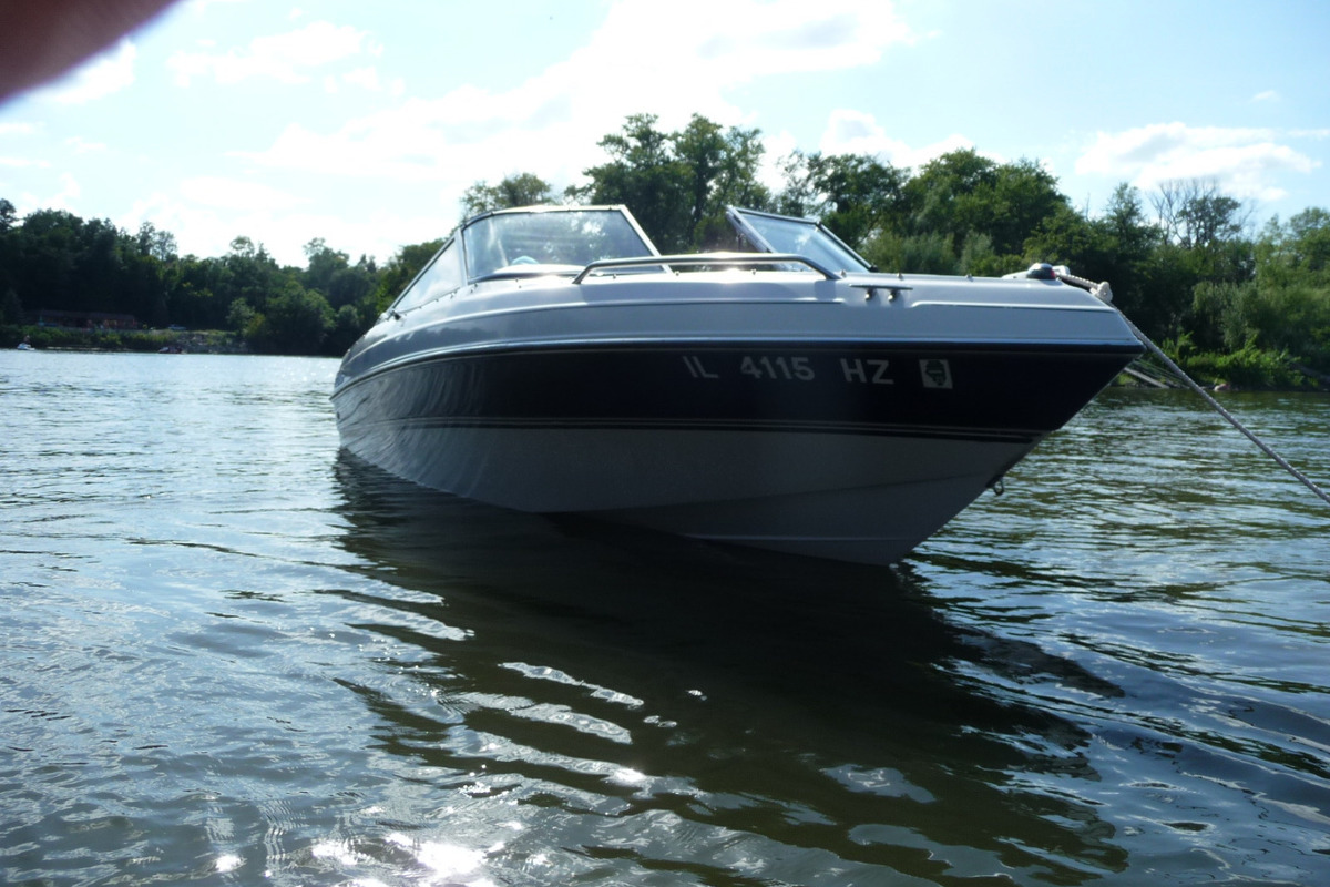 1996 Four Winns Horizon 190 DLX in Naperville, IL